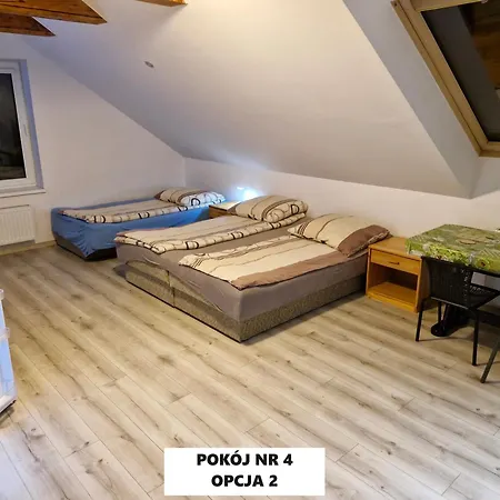 Dulkowa Zagroda Guest house *
